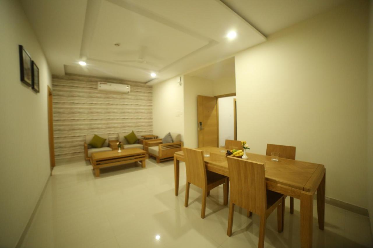 Mg Iris Hotel Tirupati Buitenkant foto