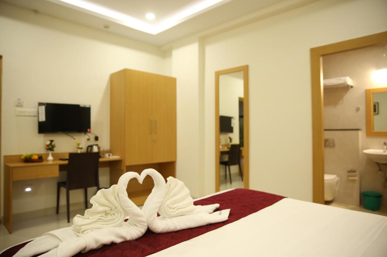 Mg Iris Hotel Tirupati Buitenkant foto
